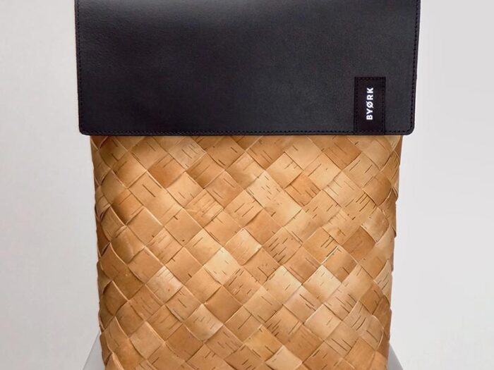 byork j7dl7ca5lmg unsplash